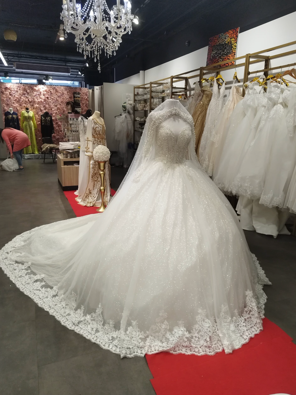 Sherazade Princess Wedding Dress | Luxury Pearl Bridal Ball Gown with Train